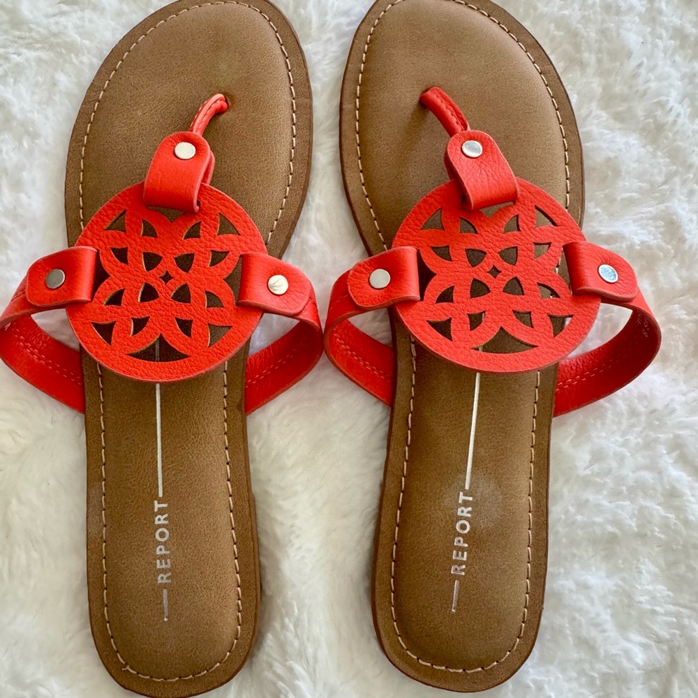 Report Orange/ Dark Coral Thong Sandals NWOT